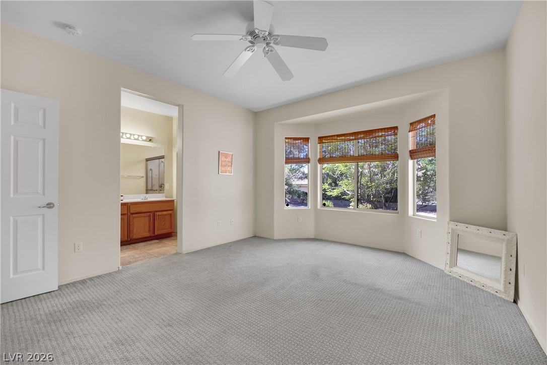2582 Grandville Avenue Property Photo 18