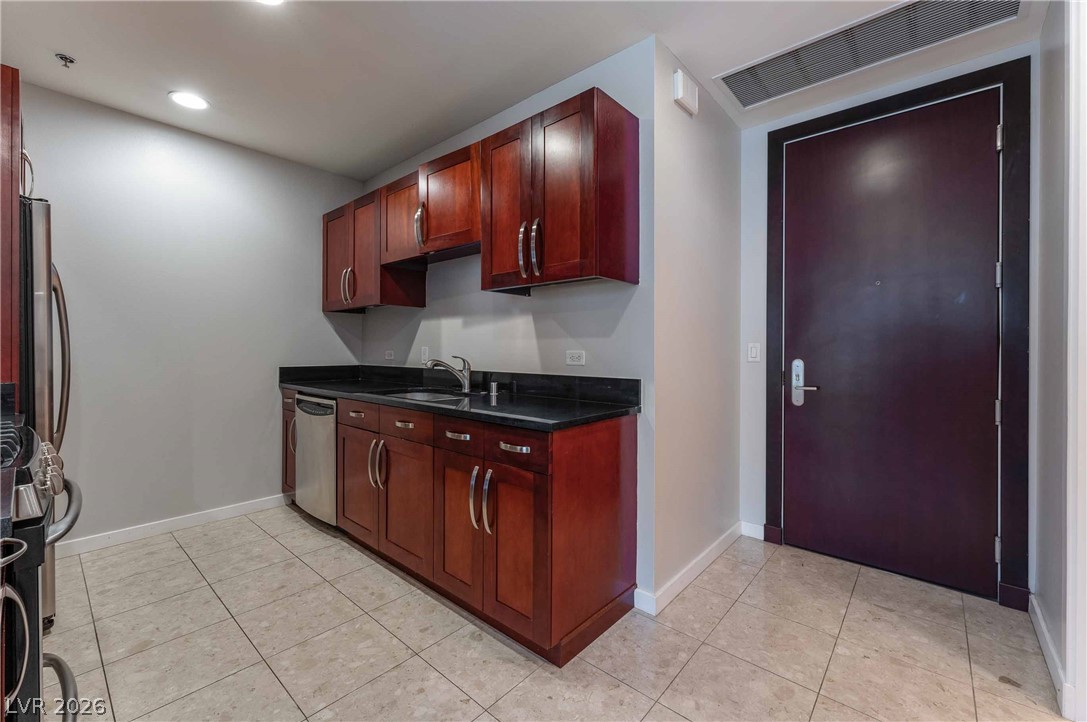 4575 Dean Martin Drive 802 Property Photo 12
