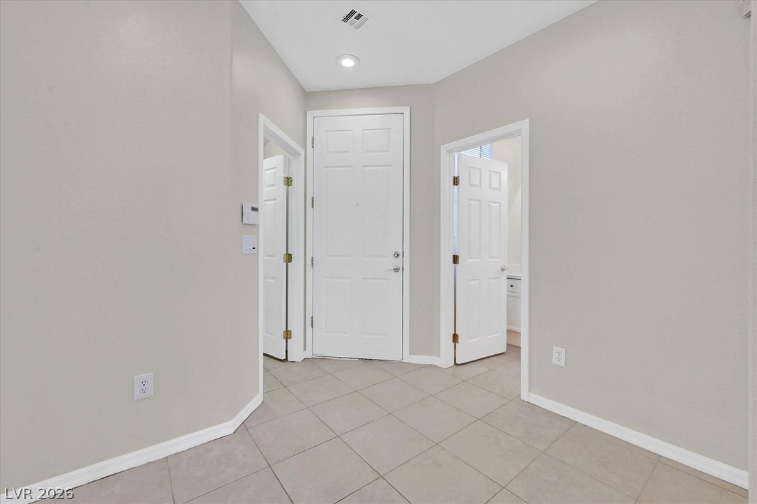 4766 Regalo Bello Street Property Photo 18