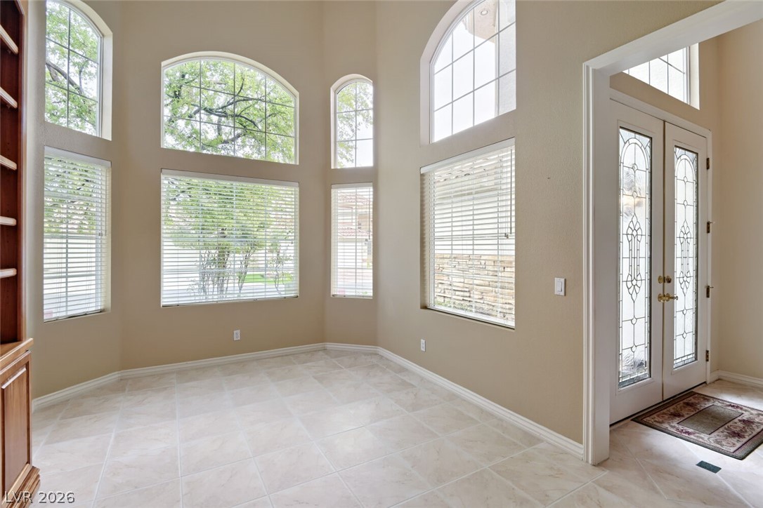 9655 Phoenician Avenue Property Photo 6