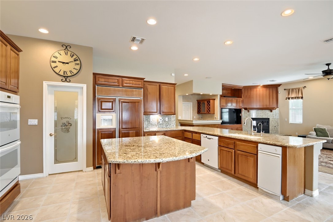 9655 Phoenician Avenue Property Photo 20