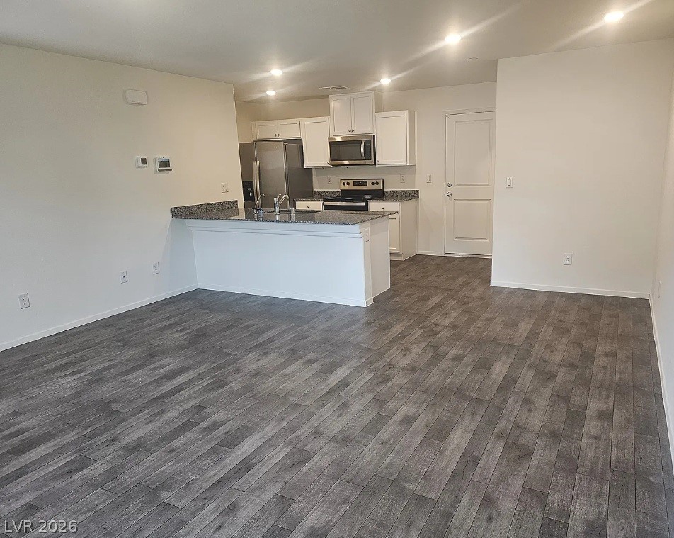 1138 Meadow Sparrow Place Property Photo 3
