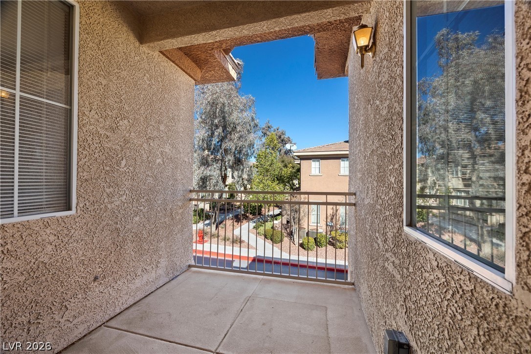10211 Delray Beach Avenue 201 Property Photo 5
