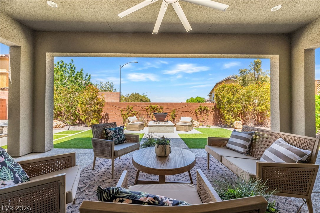 9988 Regency Square Avenue Property Photo 11