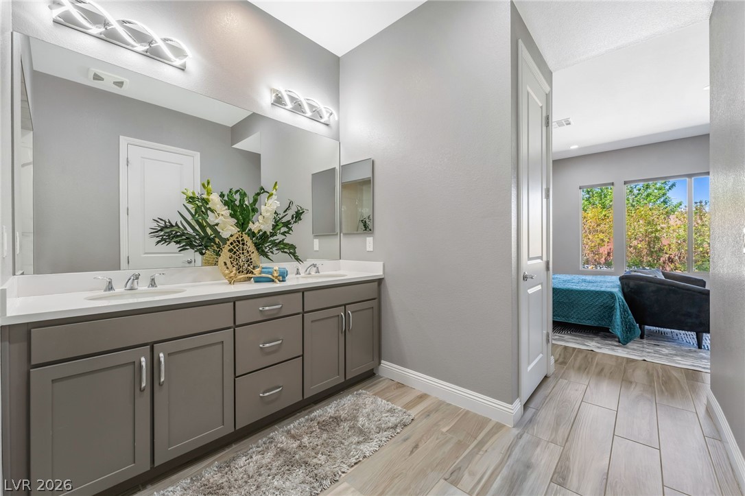 9988 Regency Square Avenue Property Photo 32