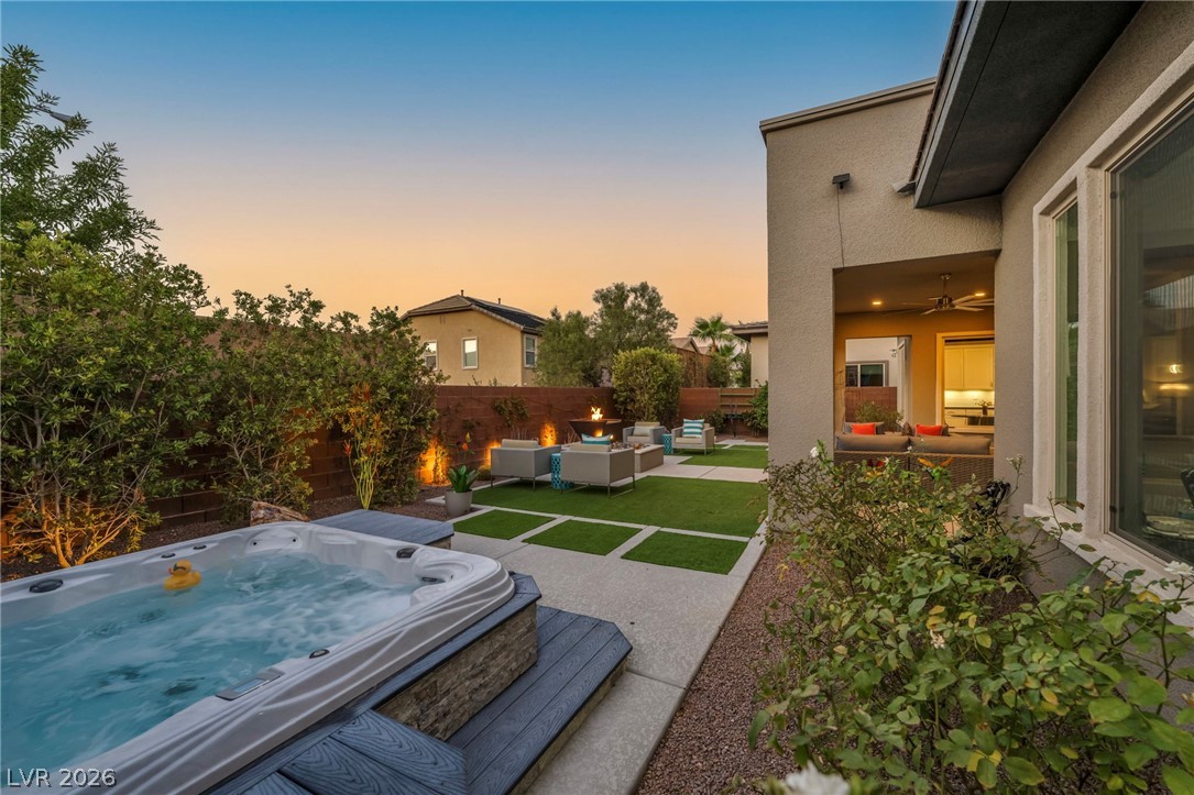 9988 Regency Square Avenue Property Photo 48