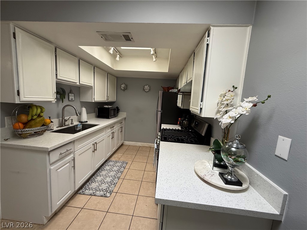 2779270 Property Photo 6