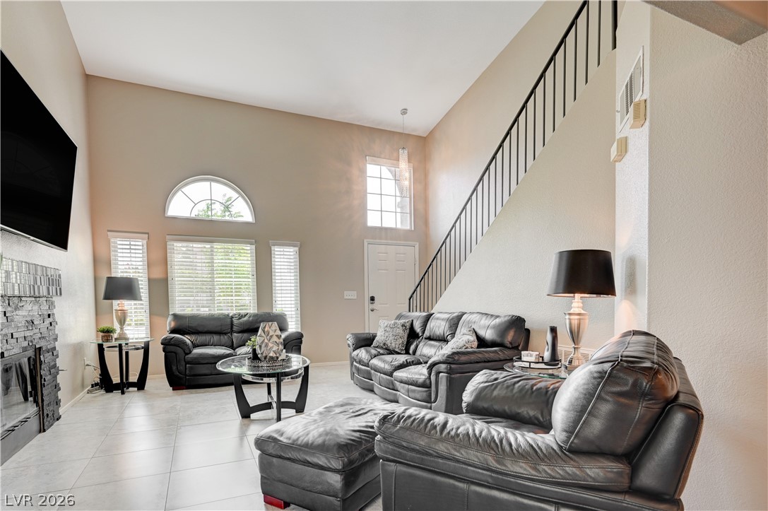 2779286 Property Photo 4