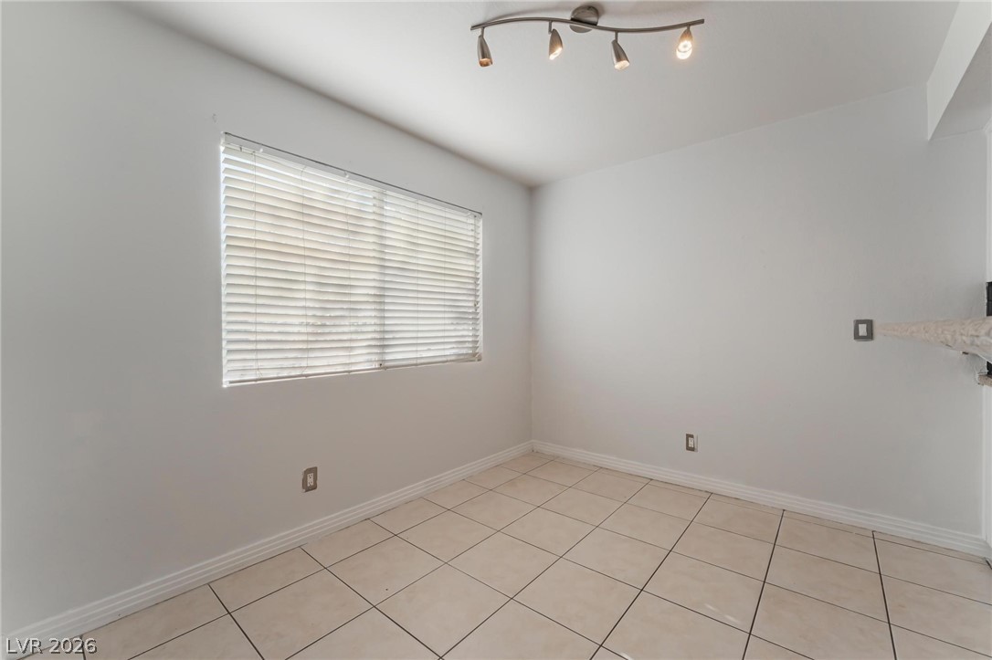 8317 Sky Canyon Court Property Photo 10