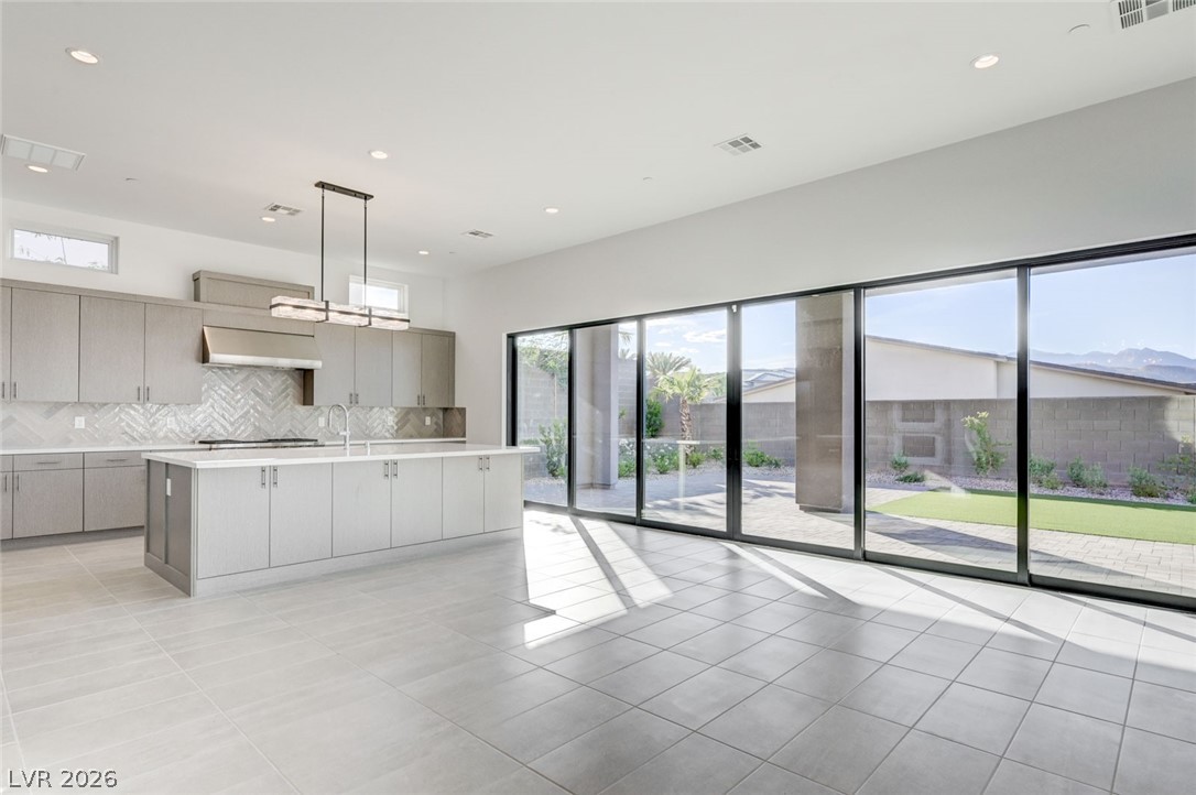 10738 Desert Heights Avenue Property Photo 26
