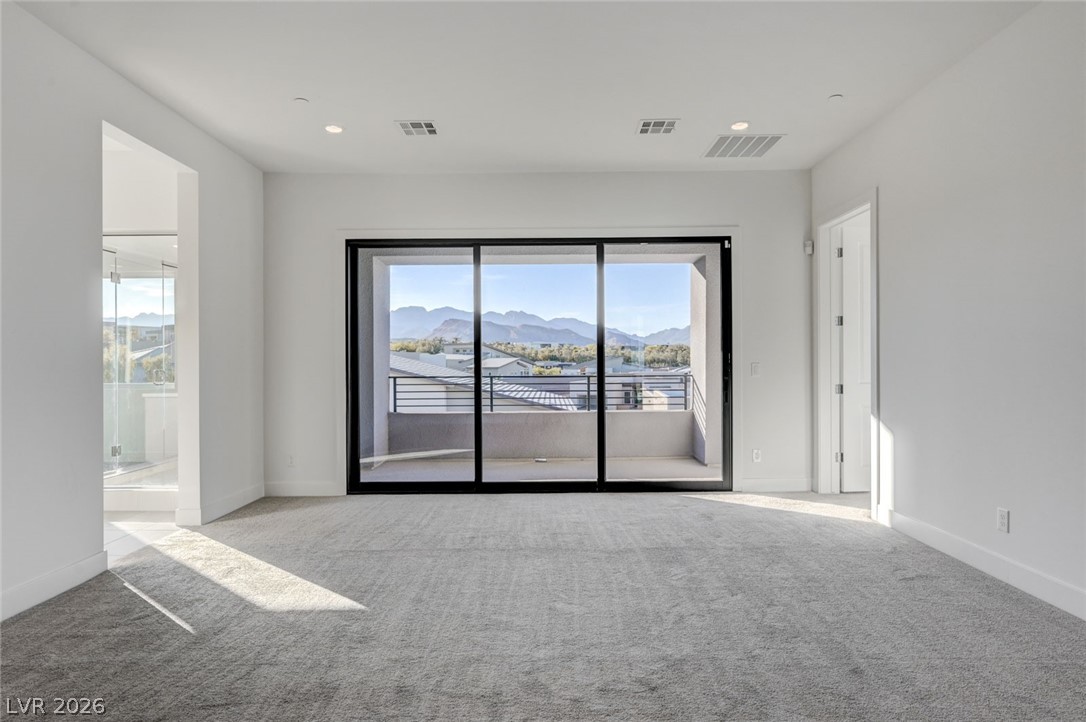 10738 Desert Heights Avenue Property Photo 42