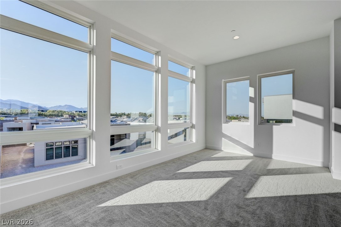 10738 Desert Heights Avenue Property Photo 55
