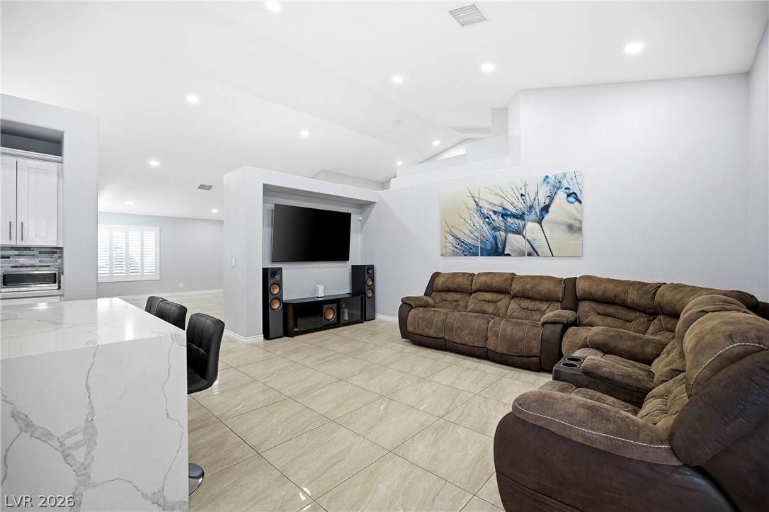 6309 Alkaid Avenue Property Photo 4