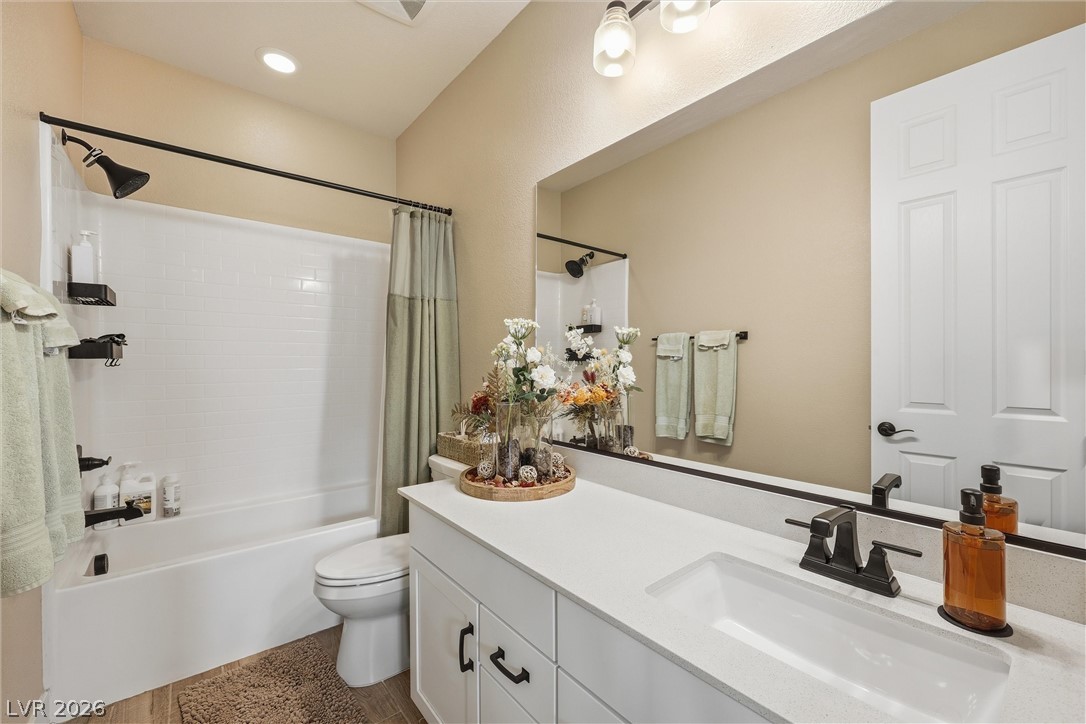 7029 Tilligerry Street Property Photo 25