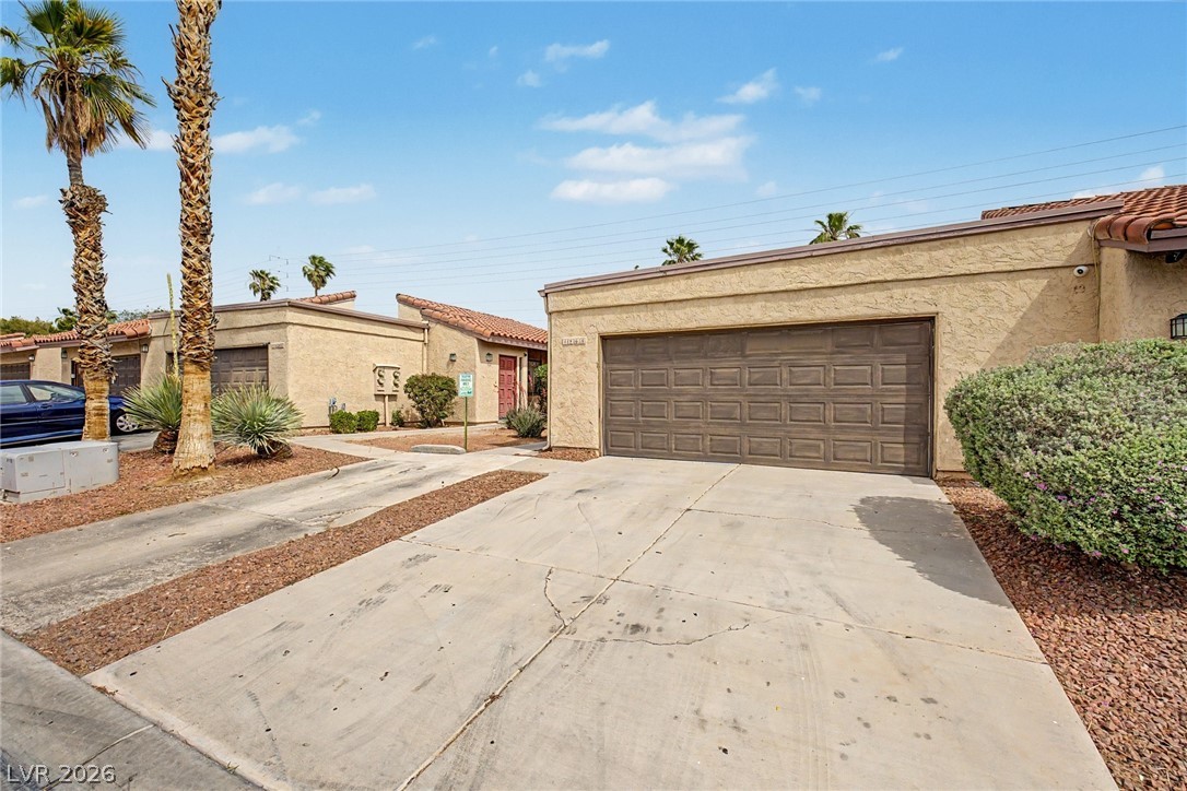 1868 Arbol Verde Way Property Photo 3