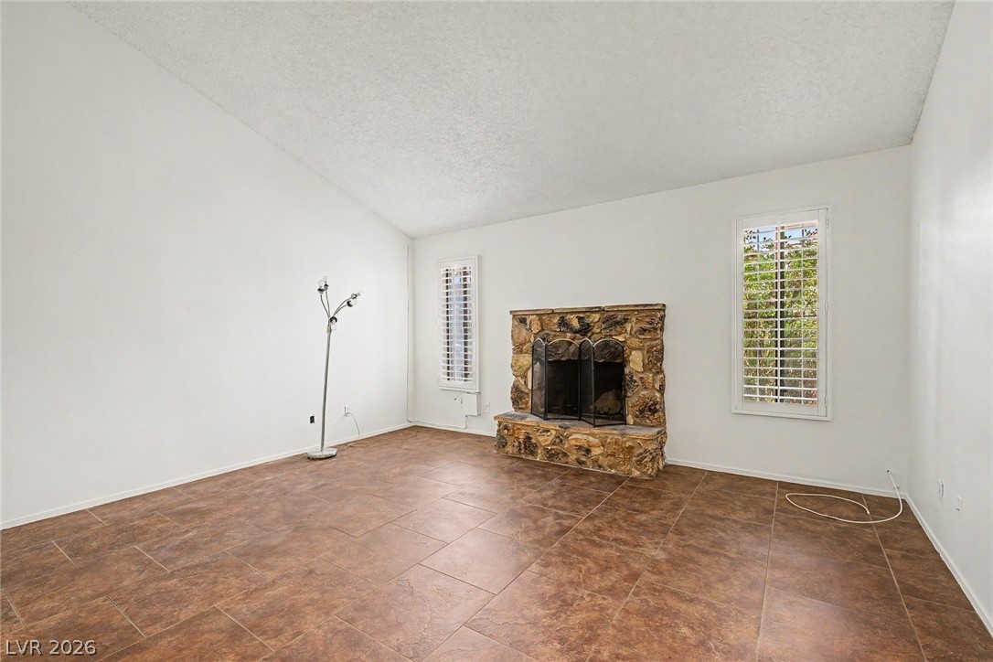1868 Arbol Verde Way Property Photo 6