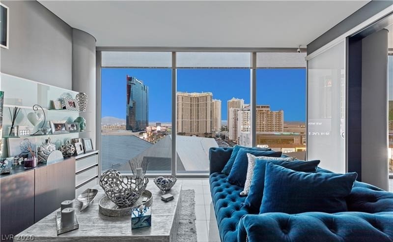 3722 Las Vegas Boulevard 705e Property Photo 6