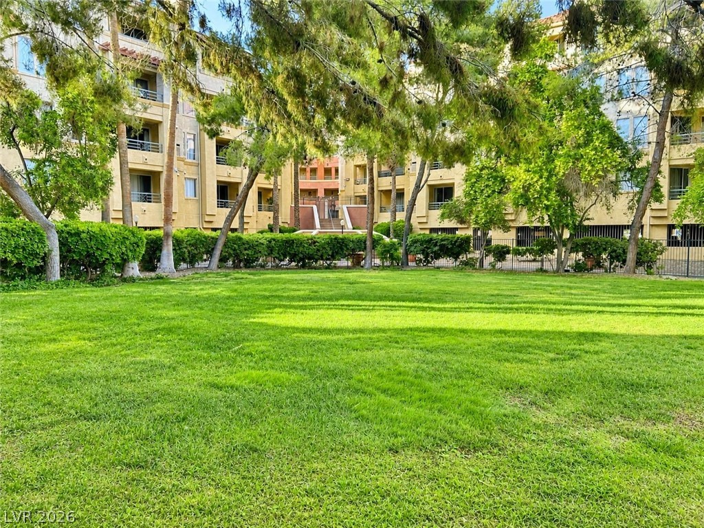 210 East Flamingo Road 337 Property Photo 45