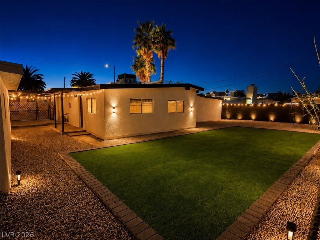 1660 Izabella Avenue Property Photo 3