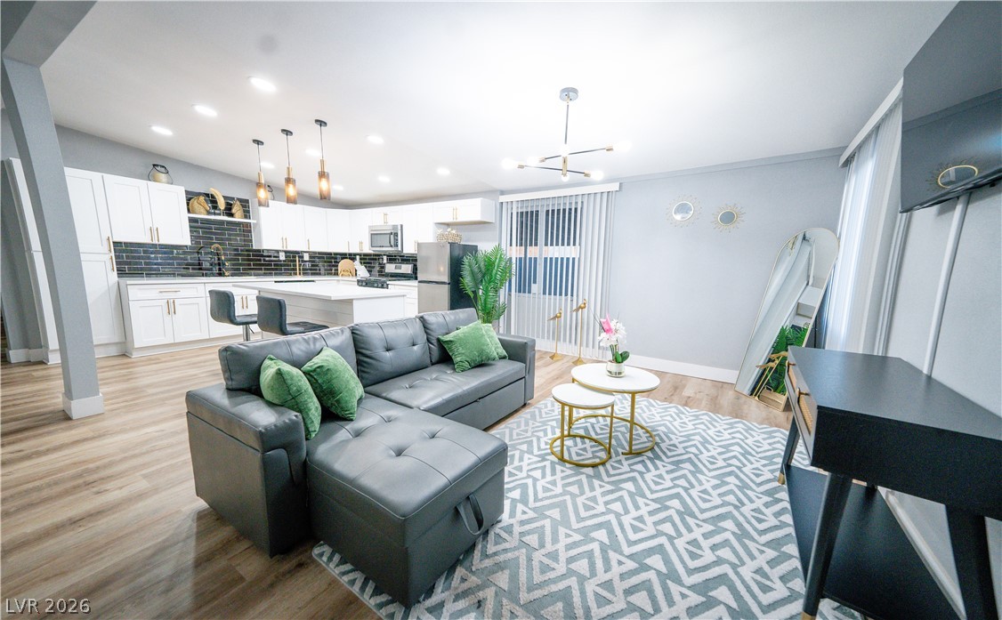1660 Izabella Avenue Property Photo 7