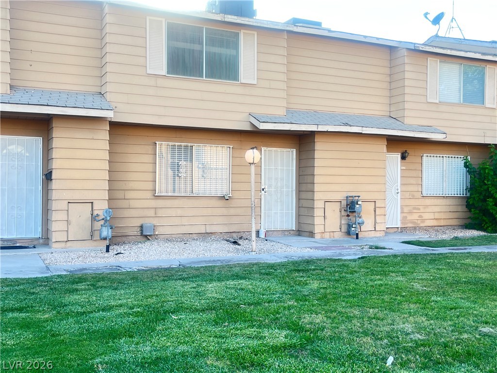 592 Sea Shell Lane Property Photo 1