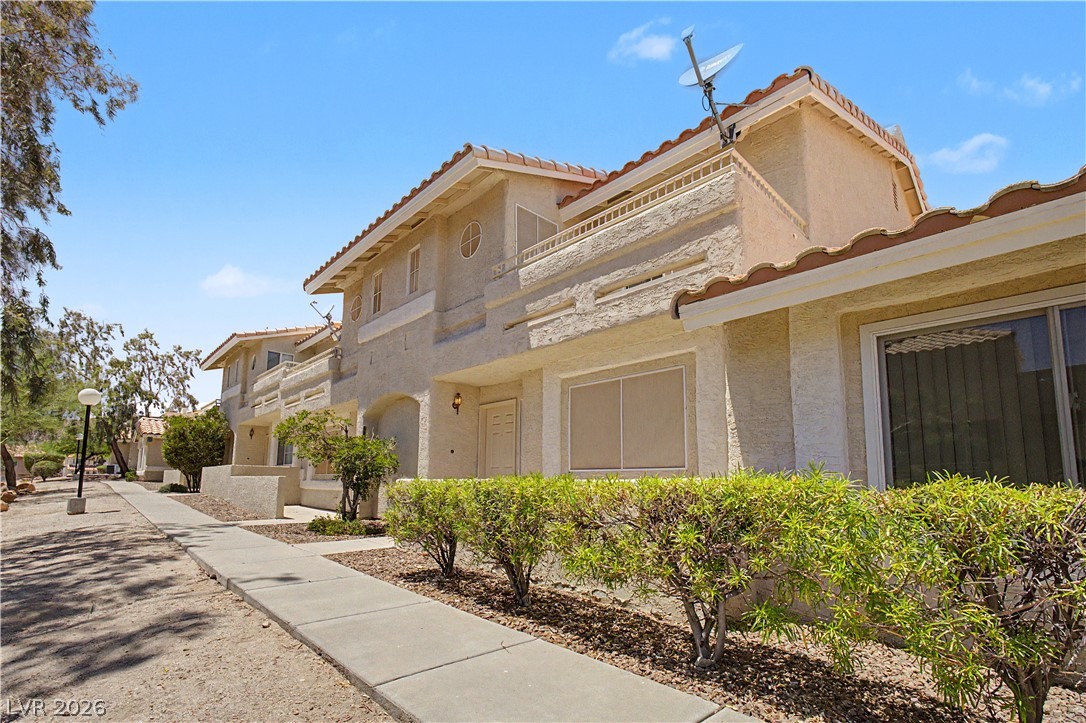 2243 Rugged Mesa Drive Property Photo 2