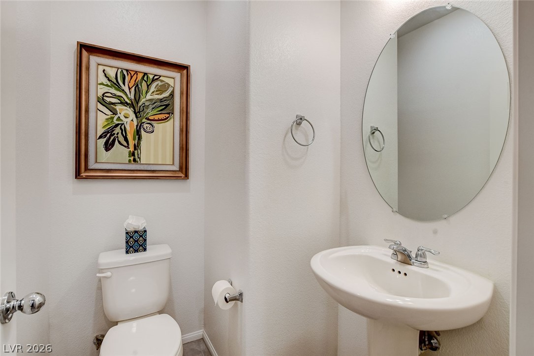 484 Filaree Place Property Photo 23