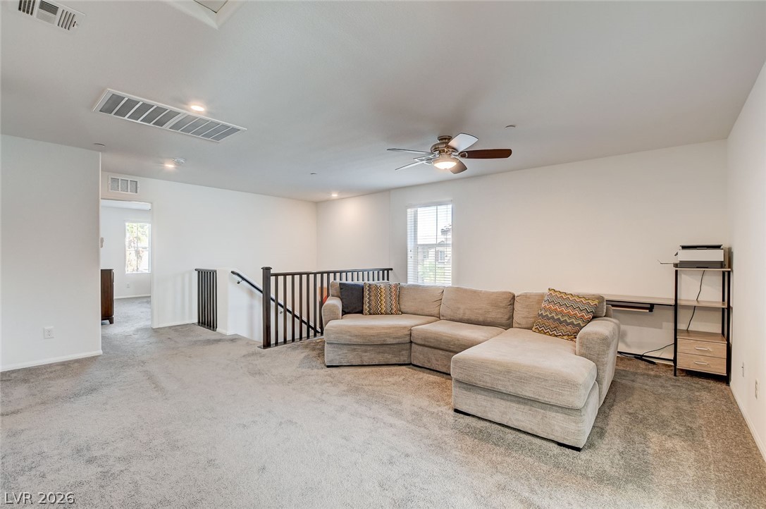 484 Filaree Place Property Photo 27