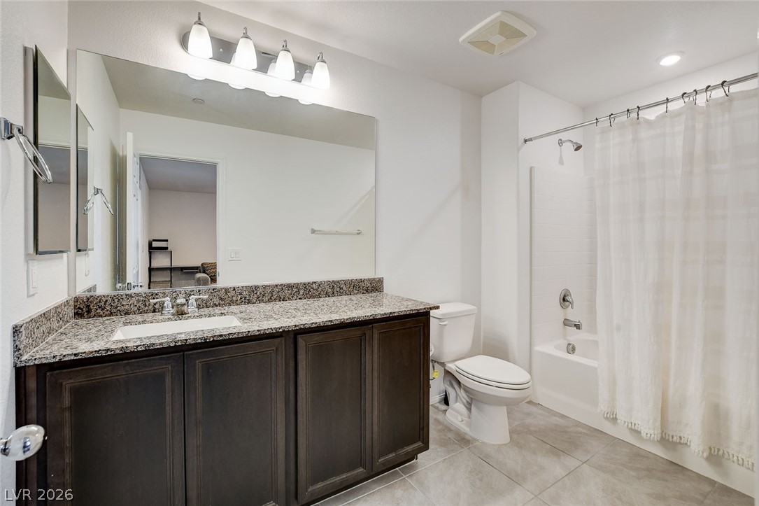 484 Filaree Place Property Photo 39