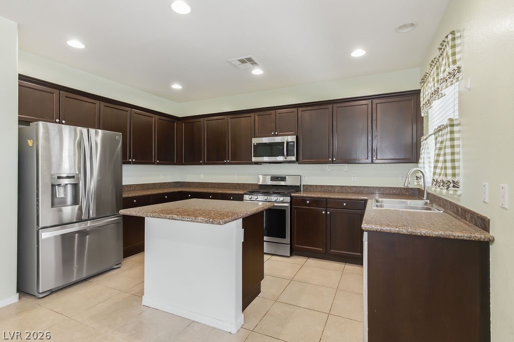 3747 True Spring Place Property Photo 12