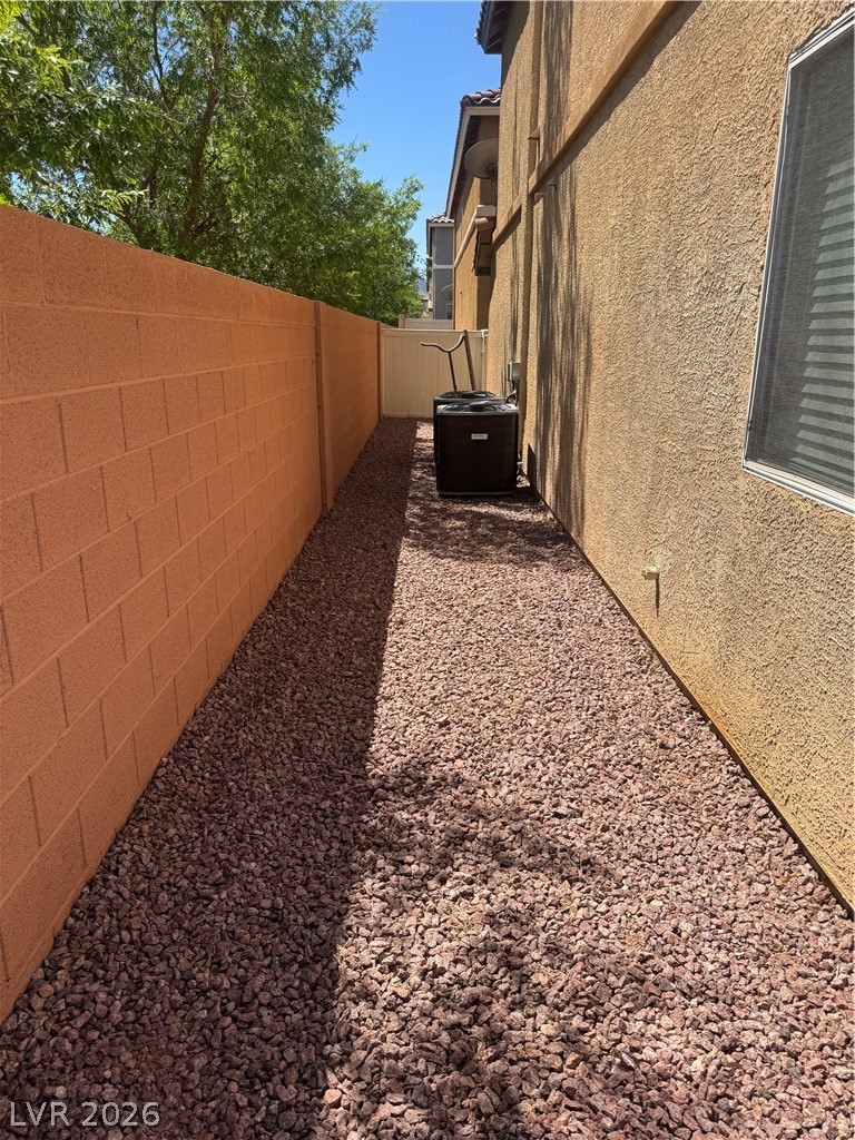510 Eresma Street Property Photo 11