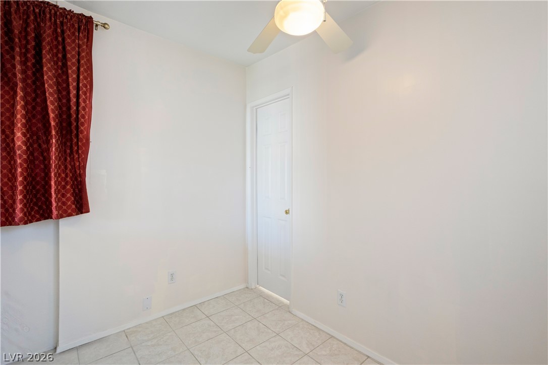 4641 Royal Ridge Boulevard Property Photo 23