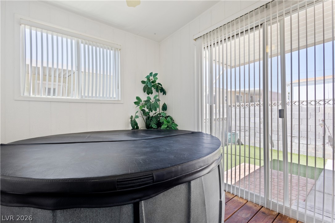 4641 Royal Ridge Boulevard Property Photo 38
