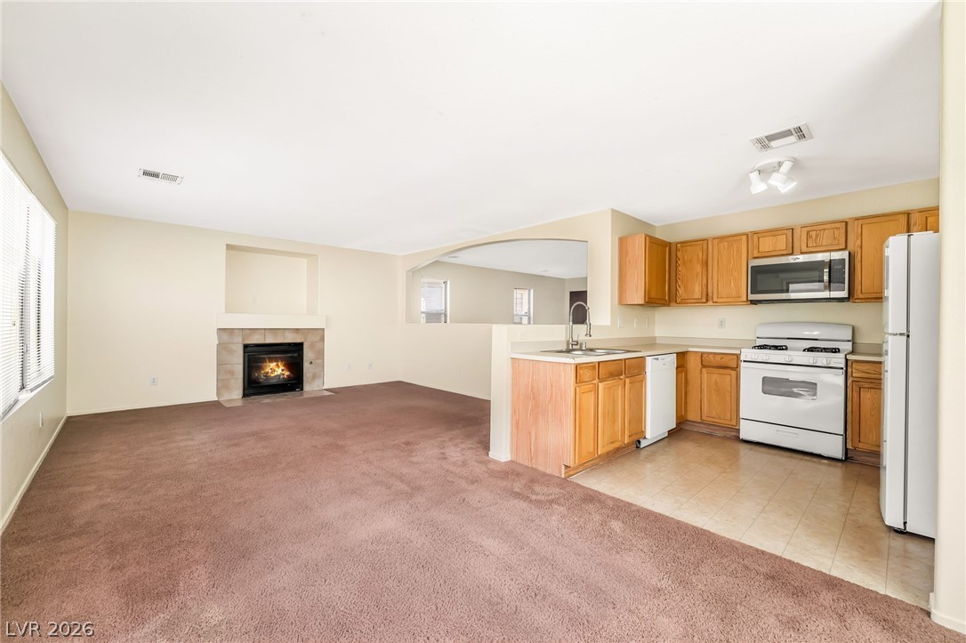 4849 Lone Grove Drive Property Photo 8