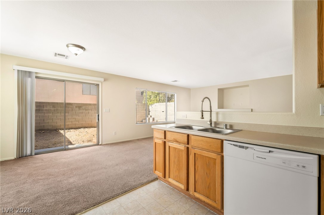 4849 Lone Grove Drive Property Photo 11