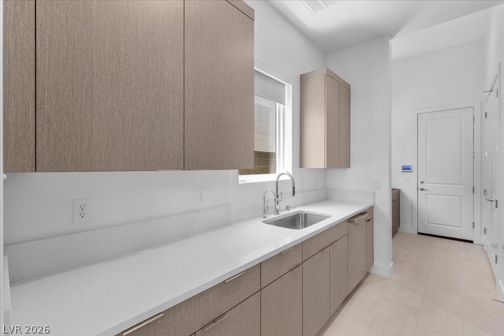 10907 Rossa Peak Avenue Property Photo 17