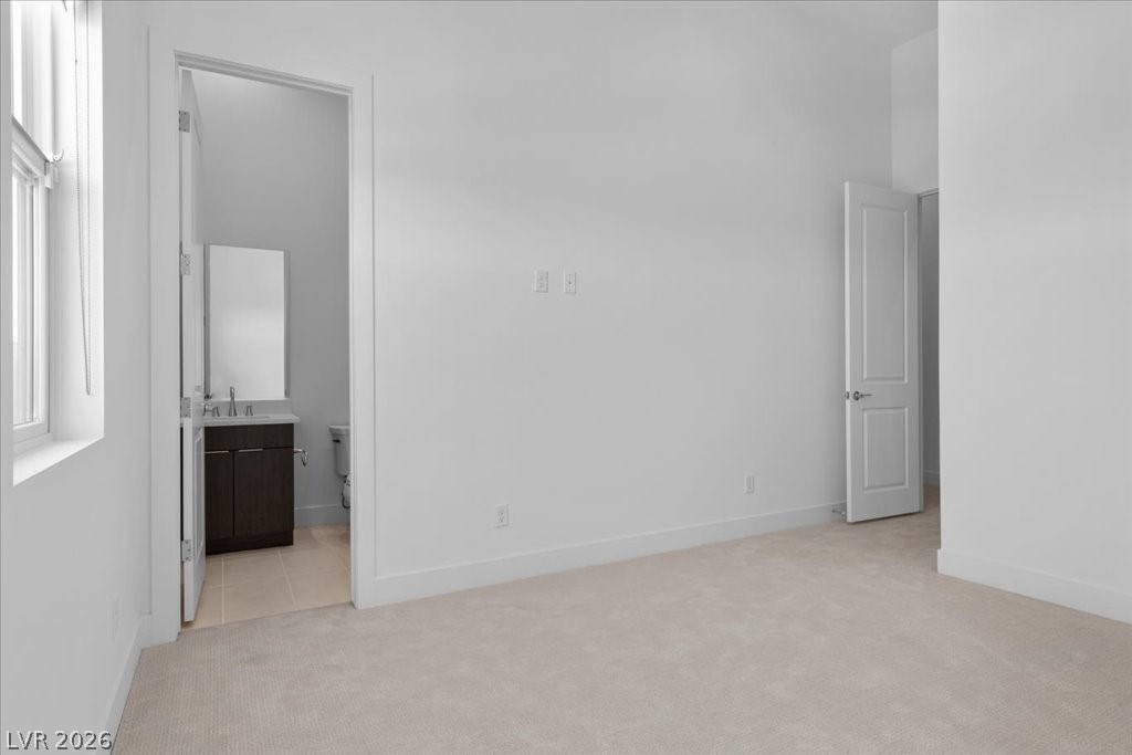 10907 Rossa Peak Avenue Property Photo 26