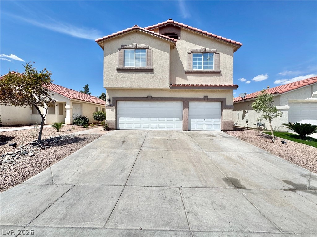 1092 Whispering Birch Avenue Property Photo 1