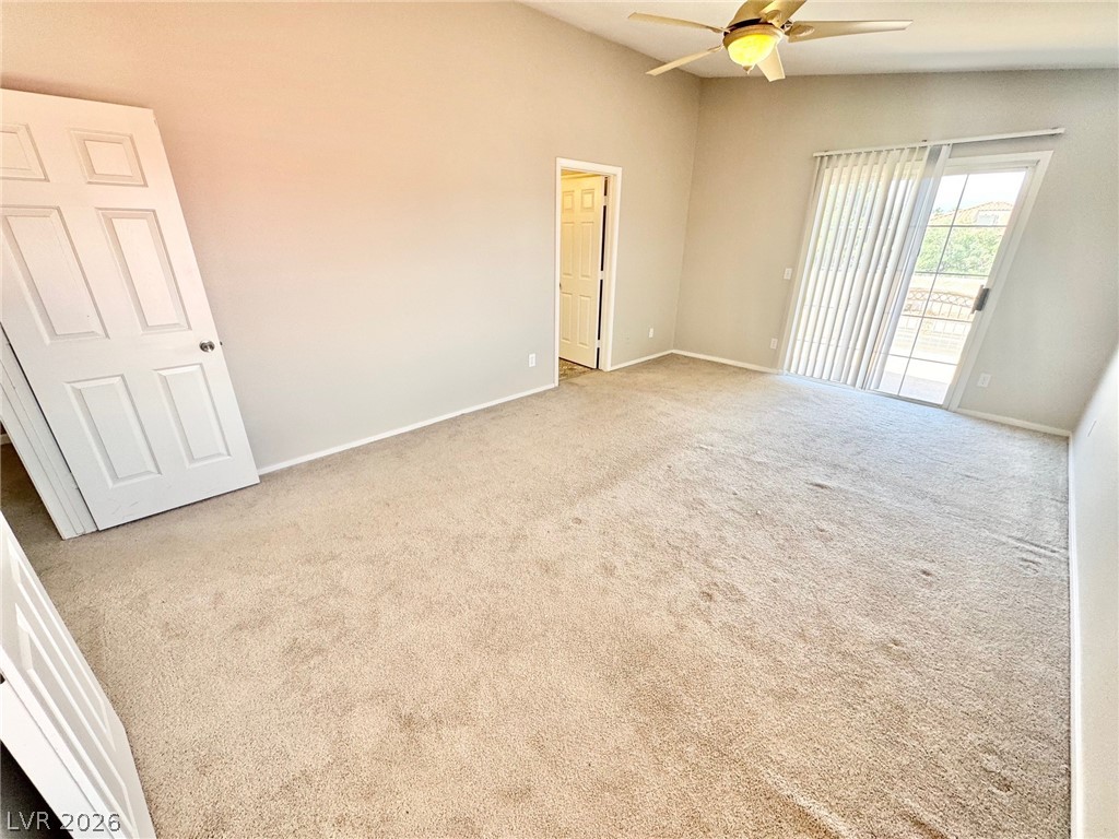 1092 Whispering Birch Avenue Property Photo 7