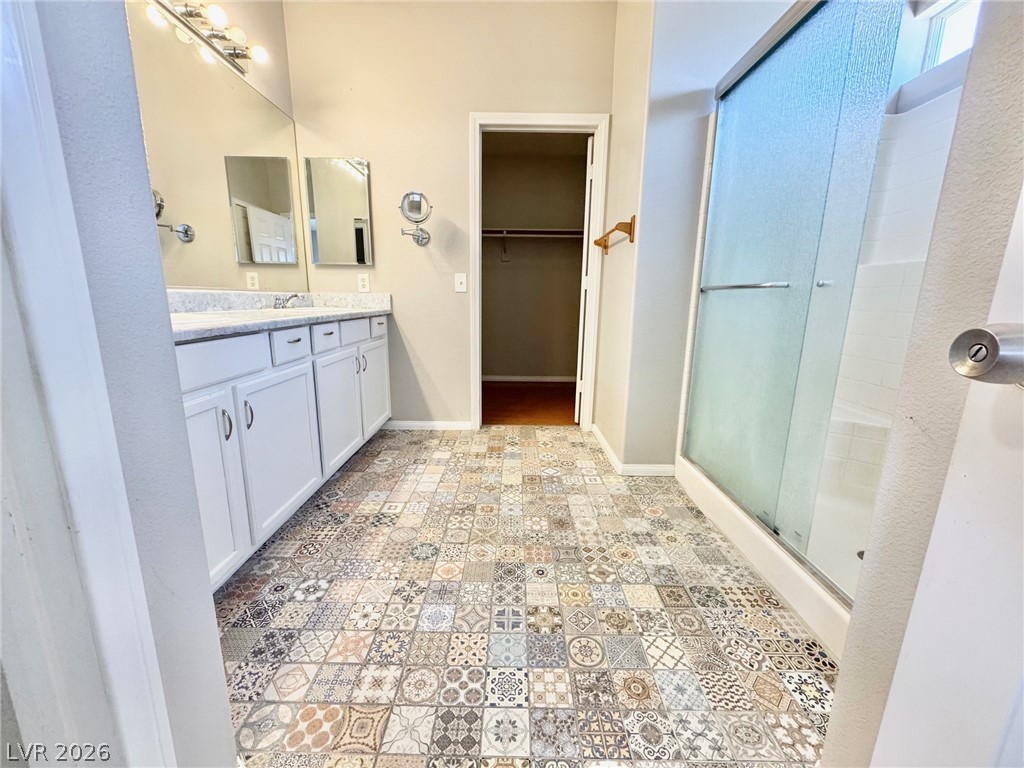 1092 Whispering Birch Avenue Property Photo 11