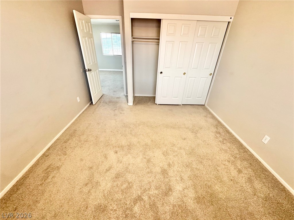 1092 Whispering Birch Avenue Property Photo 24