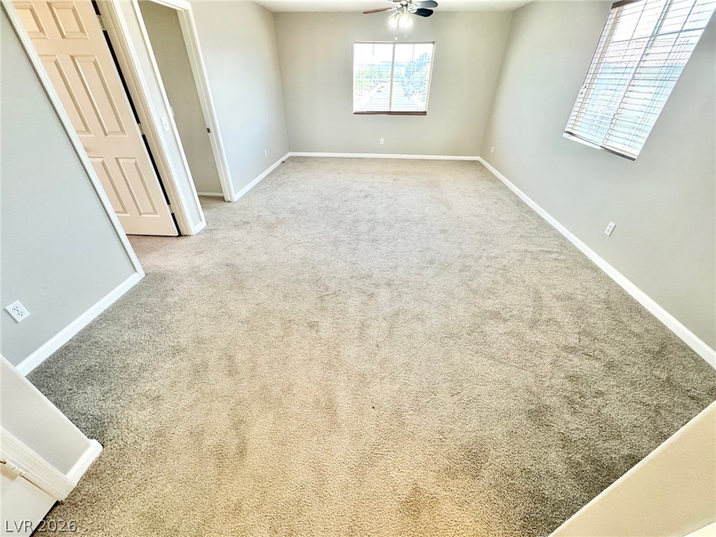 1092 Whispering Birch Avenue Property Photo 26