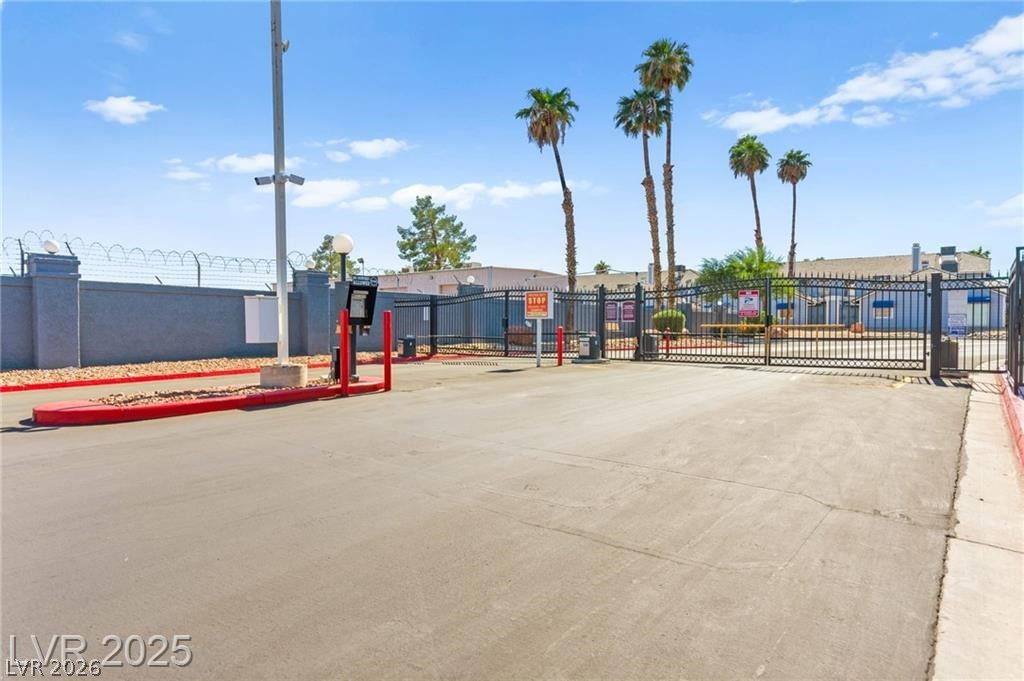 5831 Medallion Drive 101 Property Photo 37