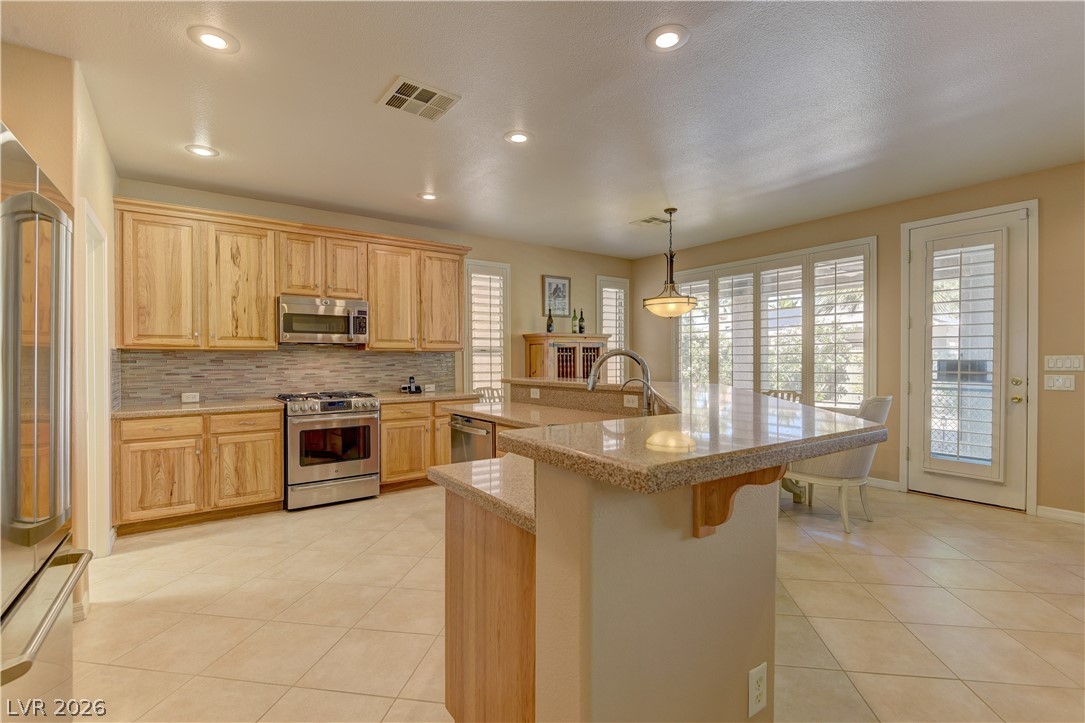4690 Denaro Drive Property Photo 6