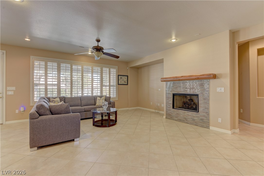 4690 Denaro Drive Property Photo 7