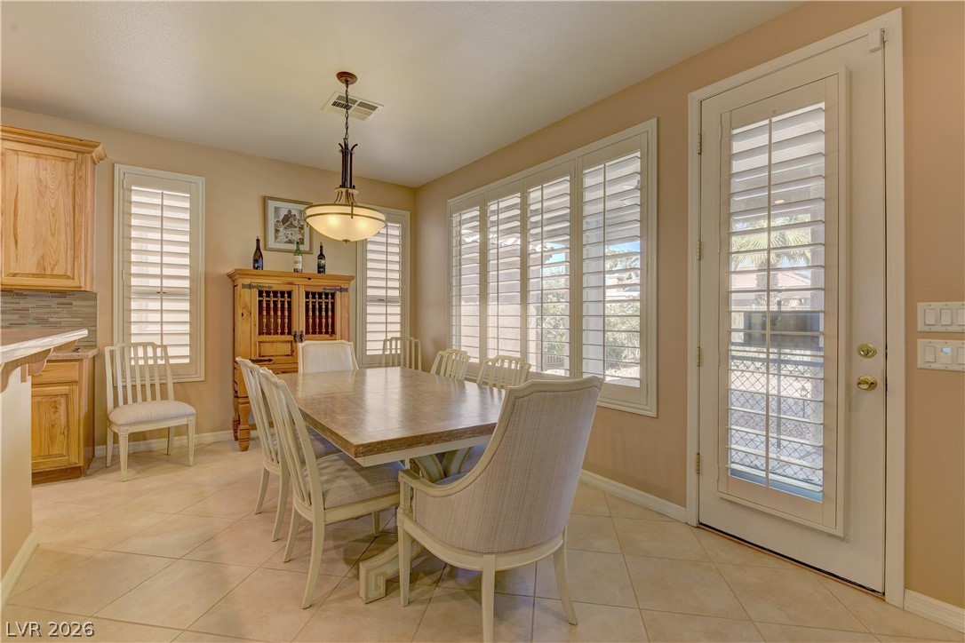 4690 Denaro Drive Property Photo 12
