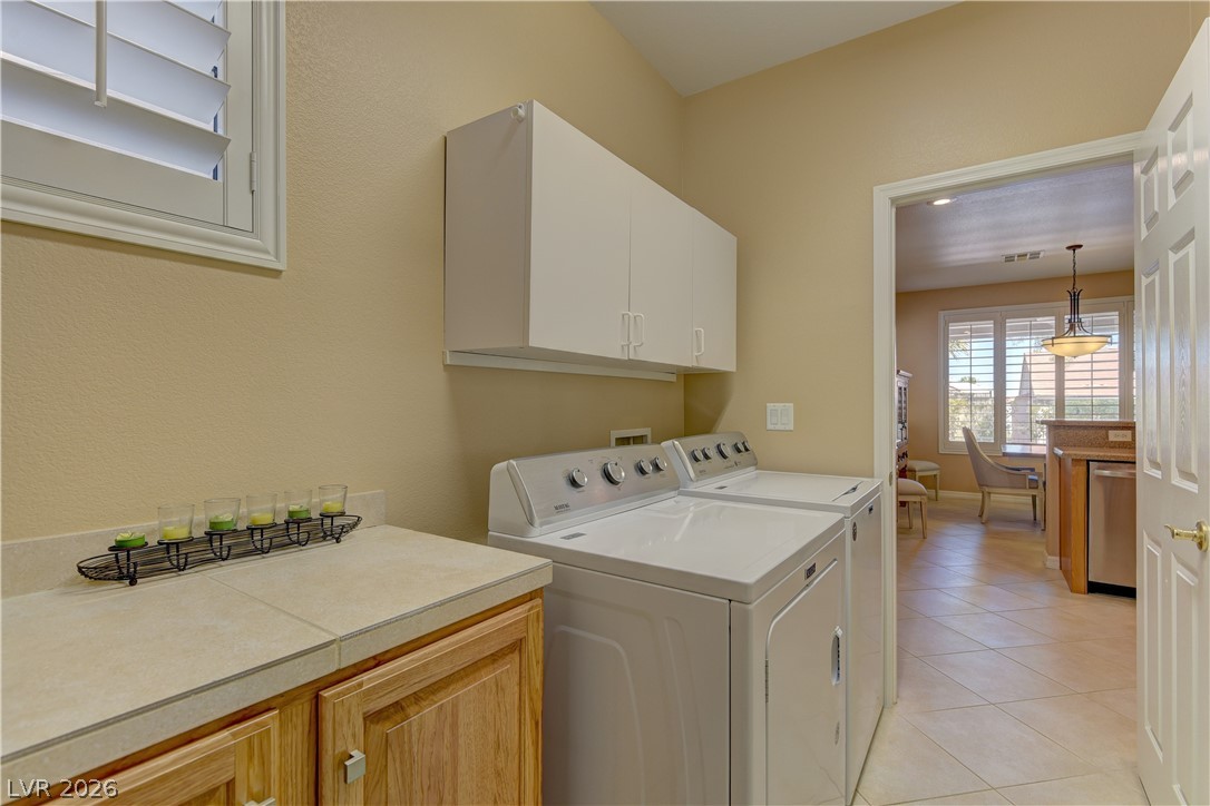 4690 Denaro Drive Property Photo 13