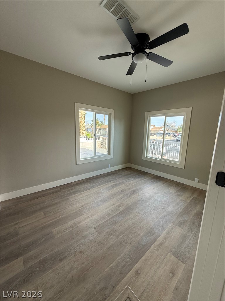 4900 Washington Property Photo 16