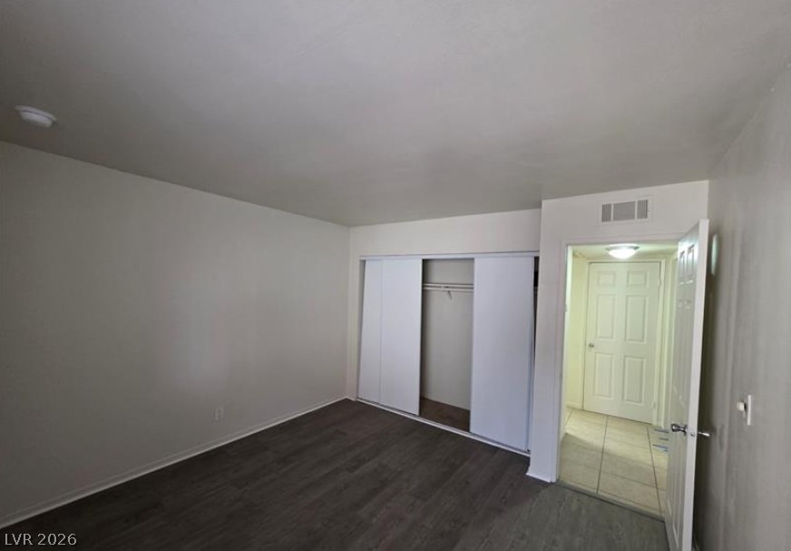 1440 Vegas Valley Drive 8 Property Photo 14