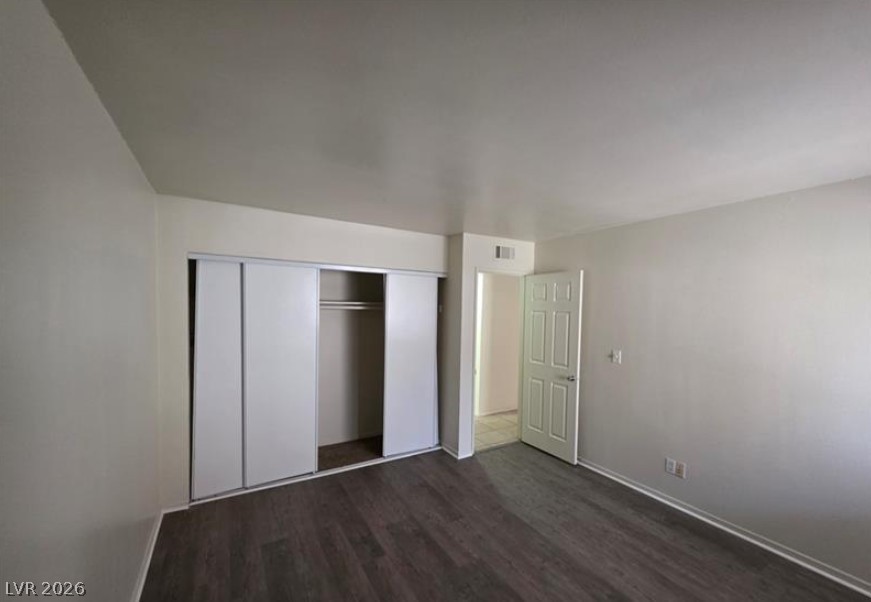 1440 Vegas Valley Drive 8 Property Photo 16